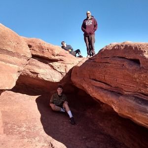 Meet your Posher, Eli